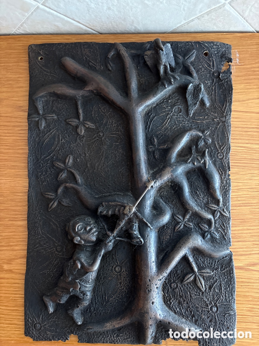 Arte: Placa bronce arquitect&oacute;nico