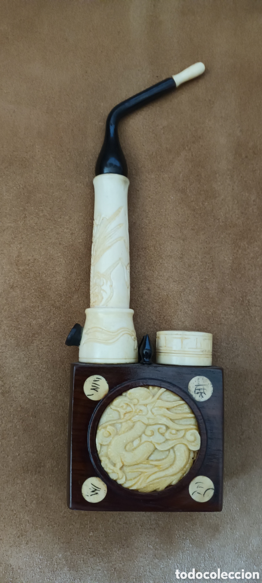 Arte: Pipa de opio china de madera y hueso