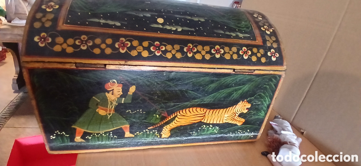 Arte: CAJA O COFRE ANTIGUO EN MADERA PINTADA A MANO MADE IN INDIA