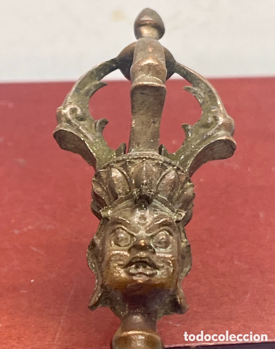 Arte: VAJRA TIBETANA DE METAL ANTIGUO