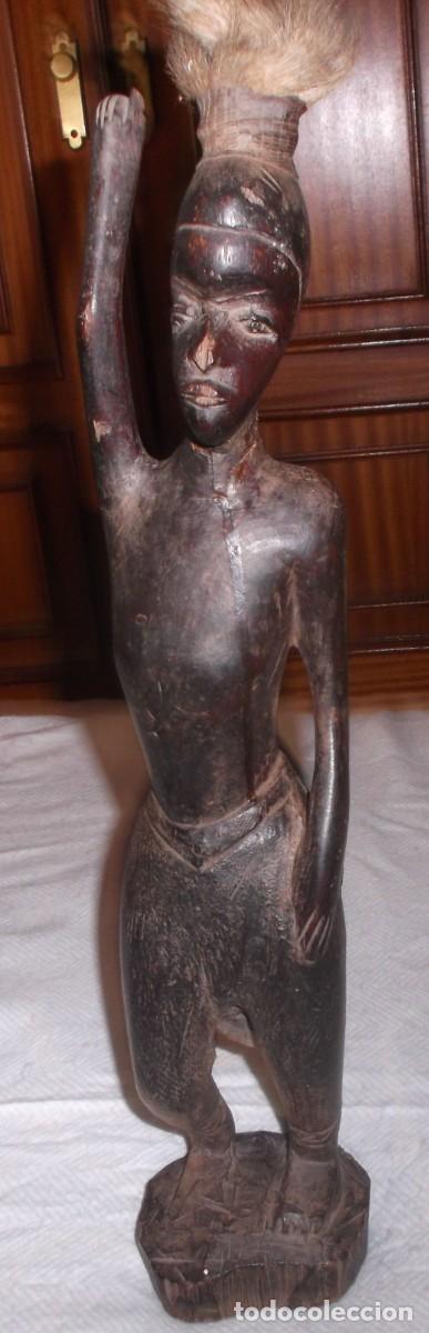 Arte: figura de madera de Senegal tallada a mano SARAKHOL SPONER del a&ntilde;o 1913