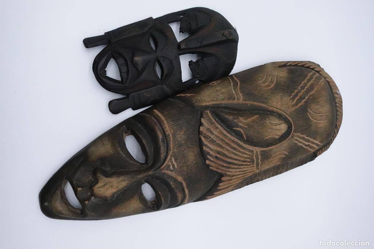 Art: PAREJA DE M&Aacute;SCARAS &Eacute;TNICAS DE MADERA TALLADA ARTESANAL DE ESTILO AFRICANO O TRIBAL