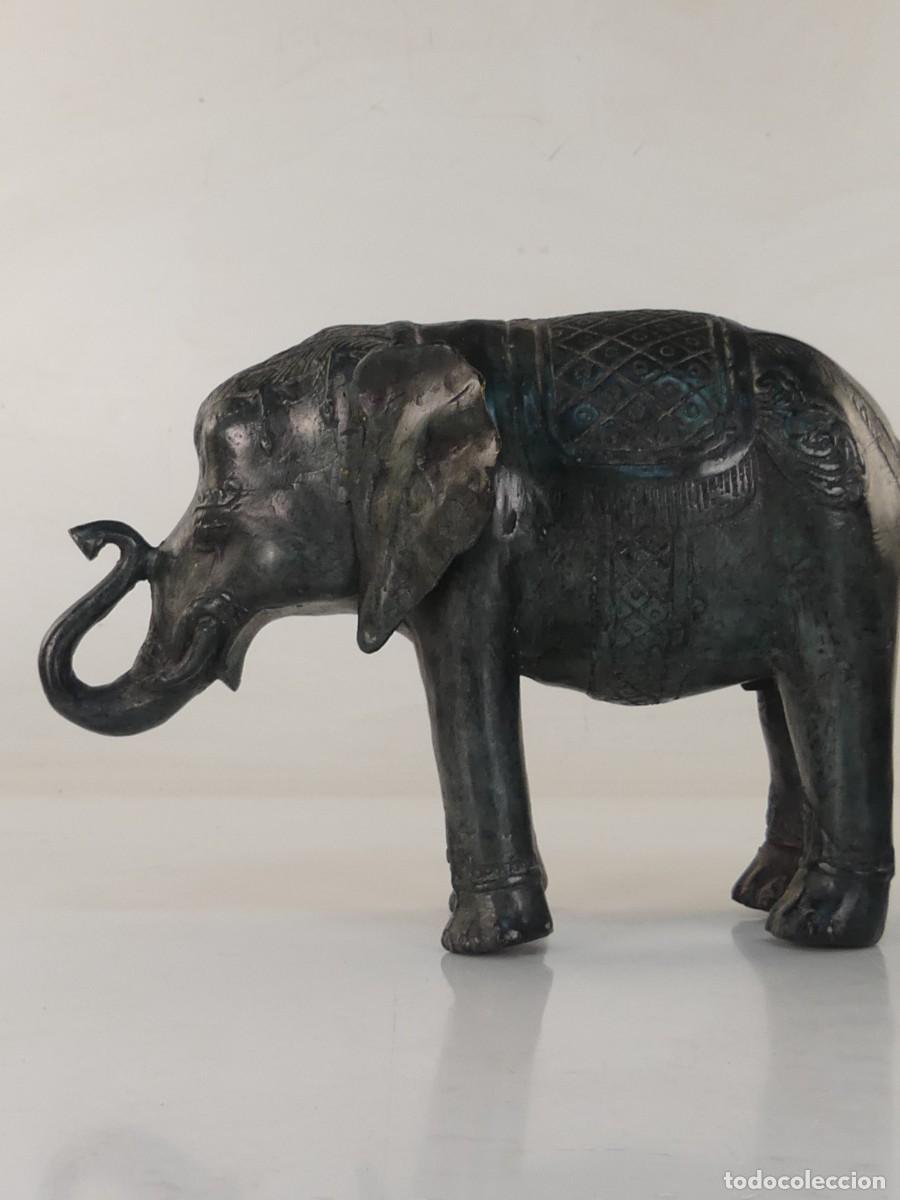 Arte: PRECIOSA FIGURA DE UN ELEFANTE HECHO DE METAL ARTE ETNICO INDIA NEPAL
