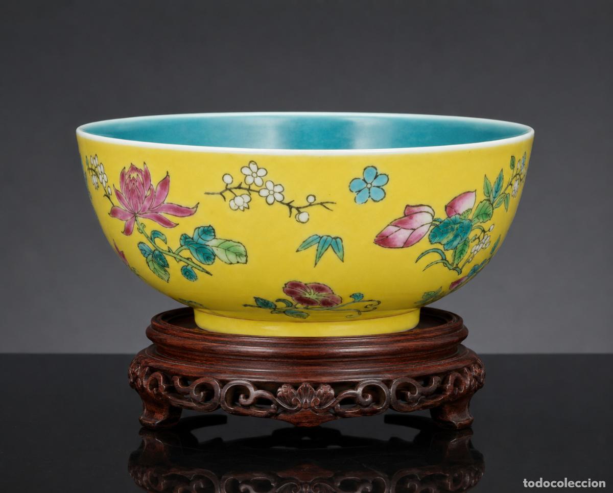 Art: Un cuenco chino de porcelana per&iacute;odo de la Rep&uacute;blica temprana.