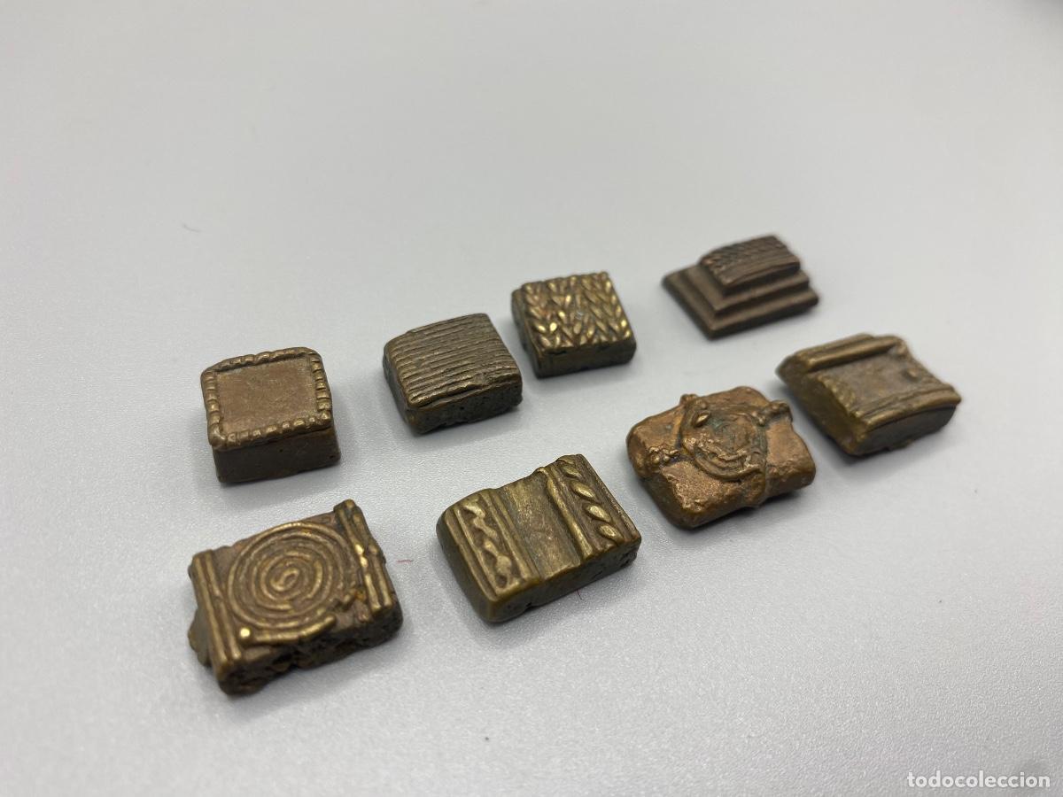 Arte: Lote de 8 pesos para oro Akan