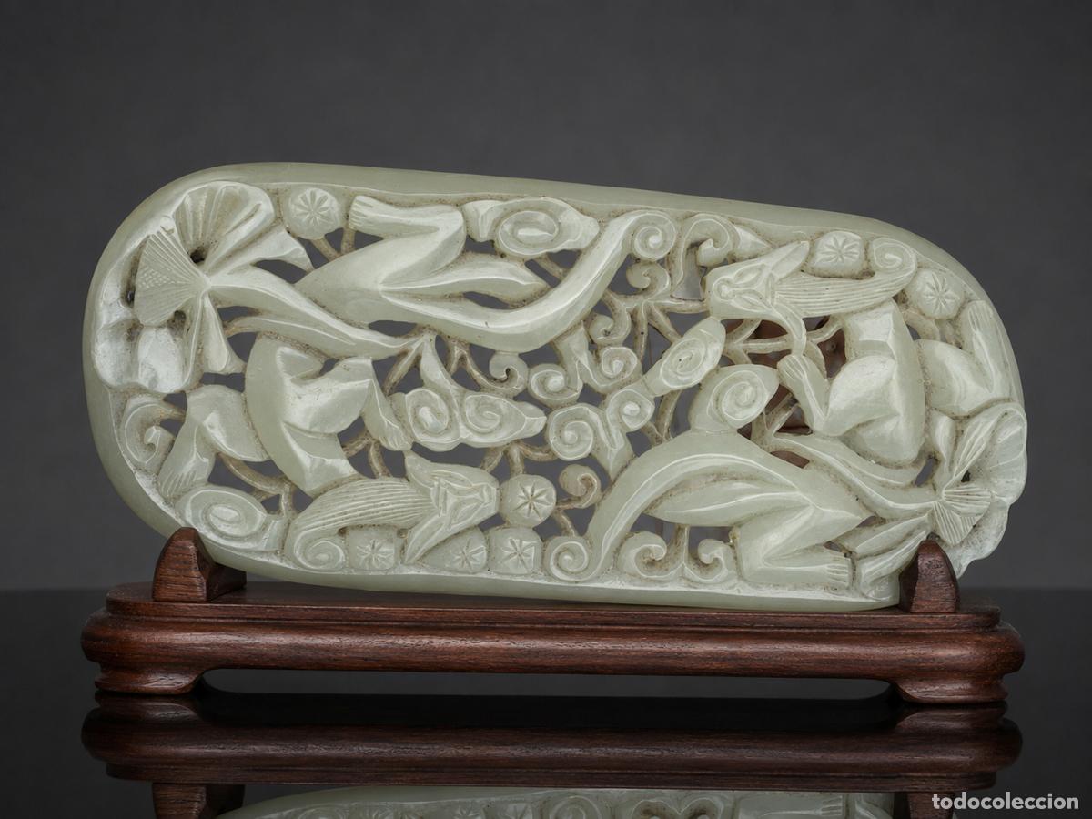 Arte: Extraordinaria pieza jade celad&oacute;n, siglo XV/XVI., Dinastia Ming.