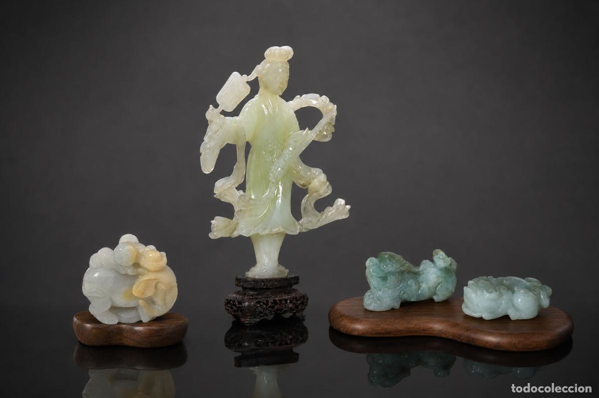 Arte: Lote de 4 piezas, (1 Jade y tres de Jadeita)