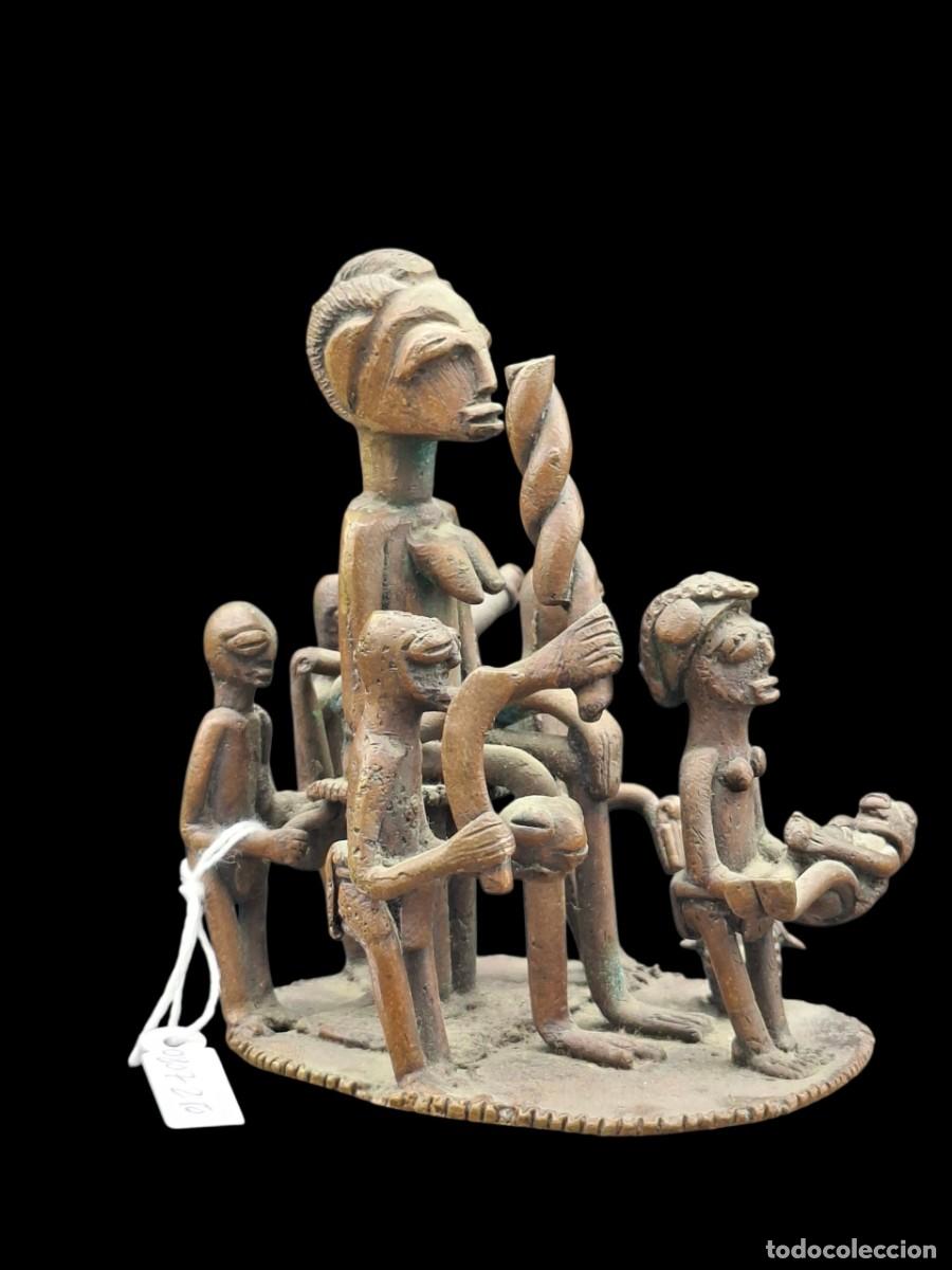 Arte: ESCULTURA ARTESANAL AFRICANA EN BRONCE ASHANTI O BAULE