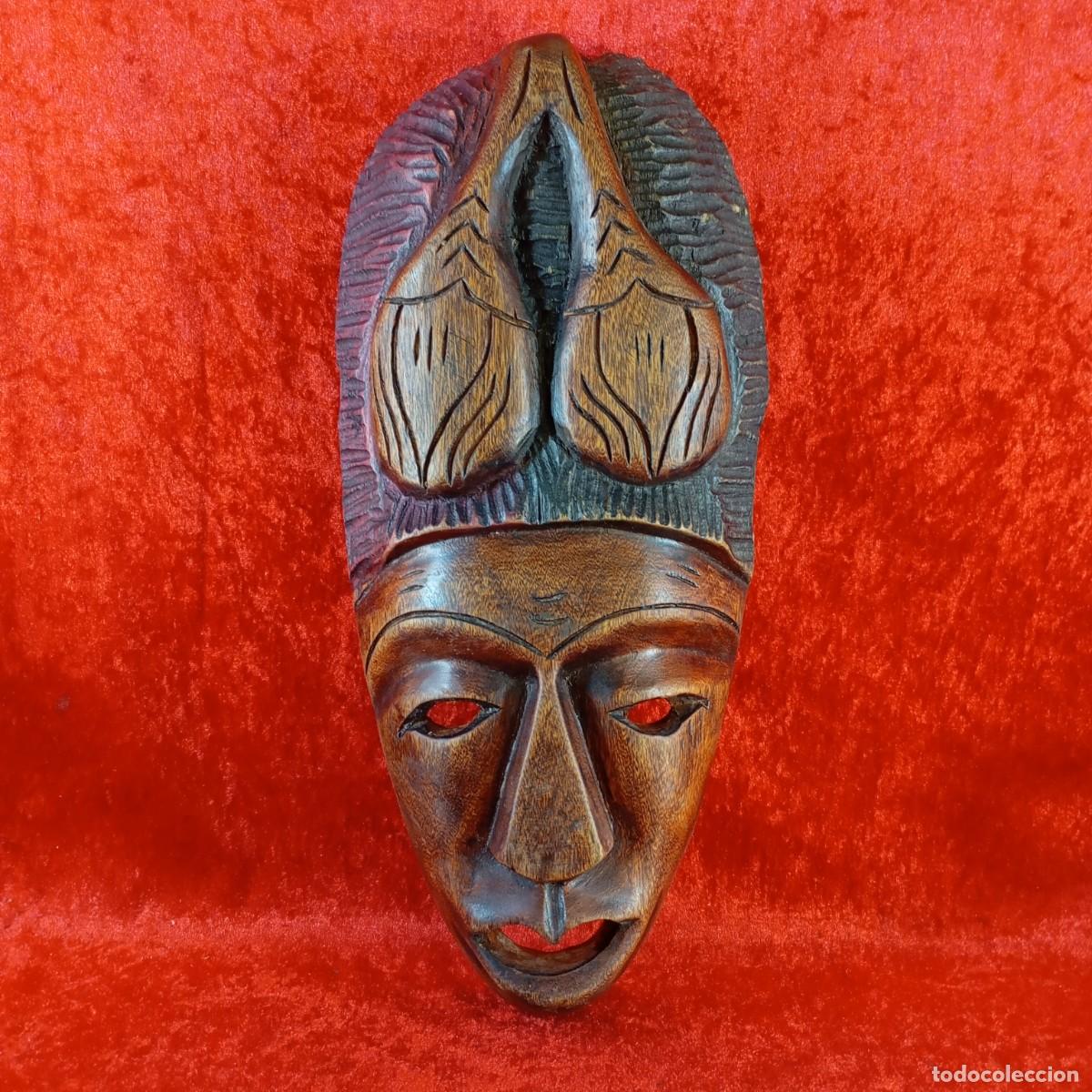 Arte: M&Aacute;SCARA DECORATIVA DE PARED - ARTE ETNICO AFRICANO - TALLADA A MANO EN MADERA - 38,5 X 18 CM