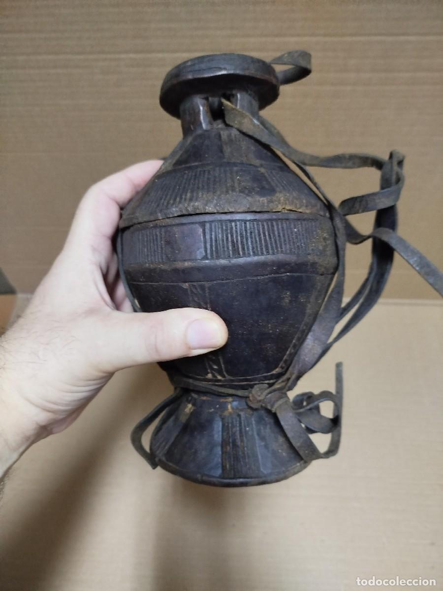Arte: ARTE &Eacute;TNICO AFRICANO. RECIPIENTE MADERA Y CUERO. OROMO / AFAR. ETIOP&Iacute;A.&Aacute;FRICA.