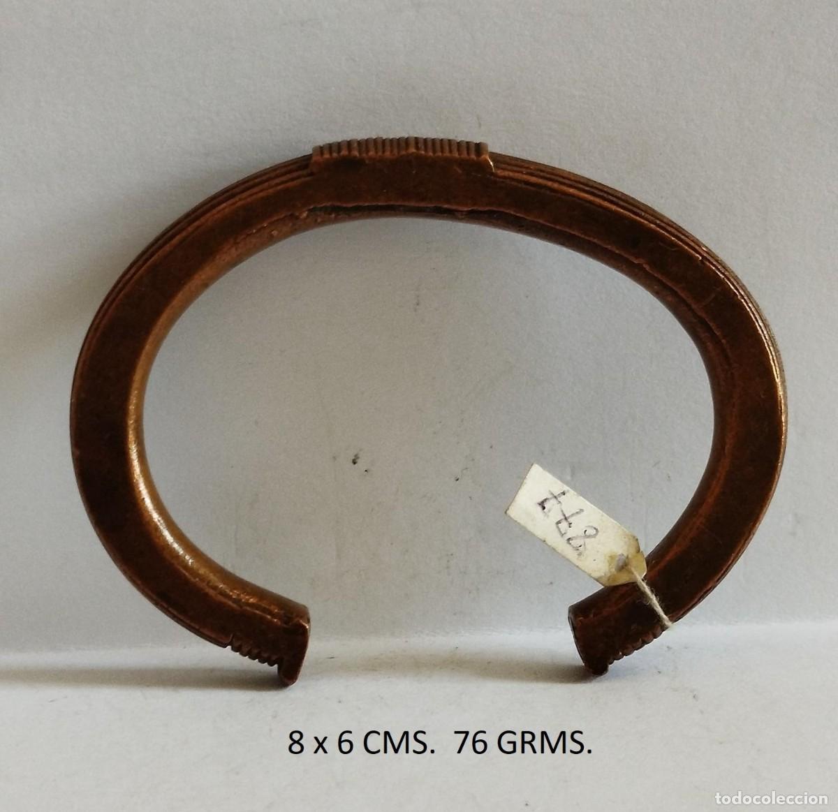Arte: BRAZALETE ARTE &Eacute;TNICO AFRICANO. LOBI (SERIES). COSTA MARFIL, BURKINA. &Aacute;FRICA.