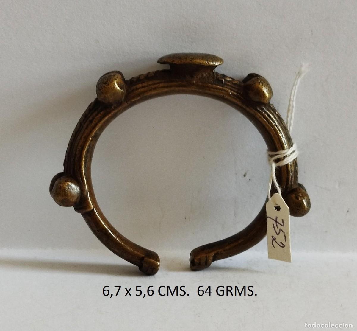 Arte: BRAZALETE ARTE &Eacute;TNICO AFRICANO. GURUNSI (SERIES). GHANA / BURKINA FASO. &Aacute;FRICA.