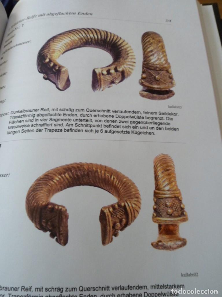 Arte: ARTE &Eacute;TNICO AFRICANO. BRAZALETE MONEDA INTERCAMBIO KAPSIKI. CAMER&Uacute;N/CHAD.&Aacute;FRICA.