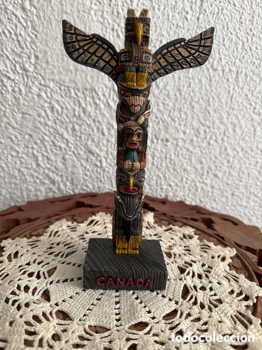 Arte: T&oacute;tem Canad&aacute; en resina