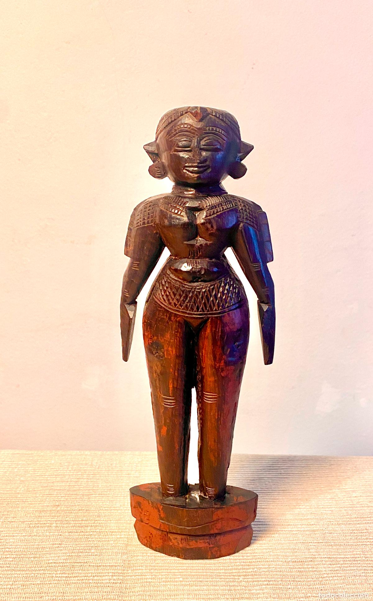 Arte: MU&Ntilde;ECA MARAPACHI BOMMAI DE PALISANDRO ORIGINARIA DE LA INDIA