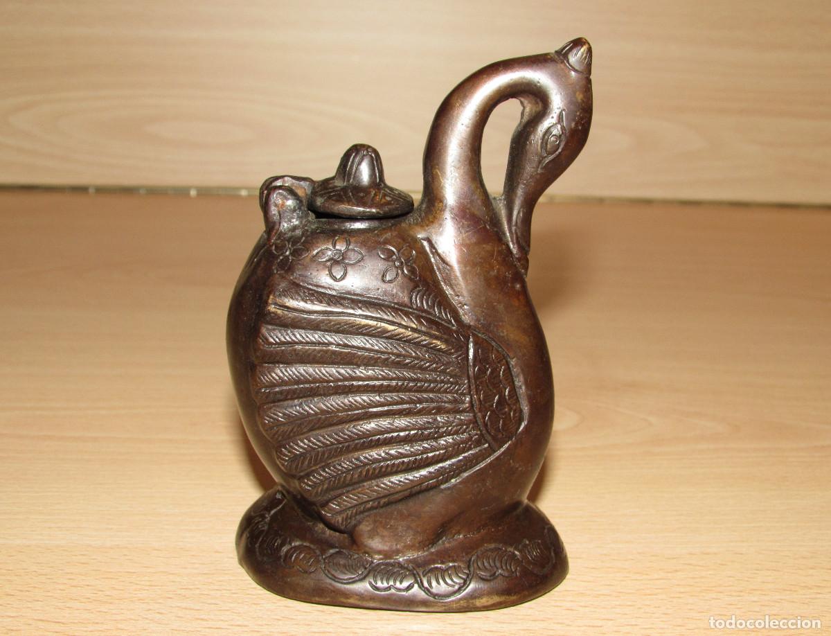 Arte: Antiguo tintero oriental de mesa ave p&aacute;jaro cisne ganso Hamsa bronce labrado India Asia hind&uacute; s. XIX
