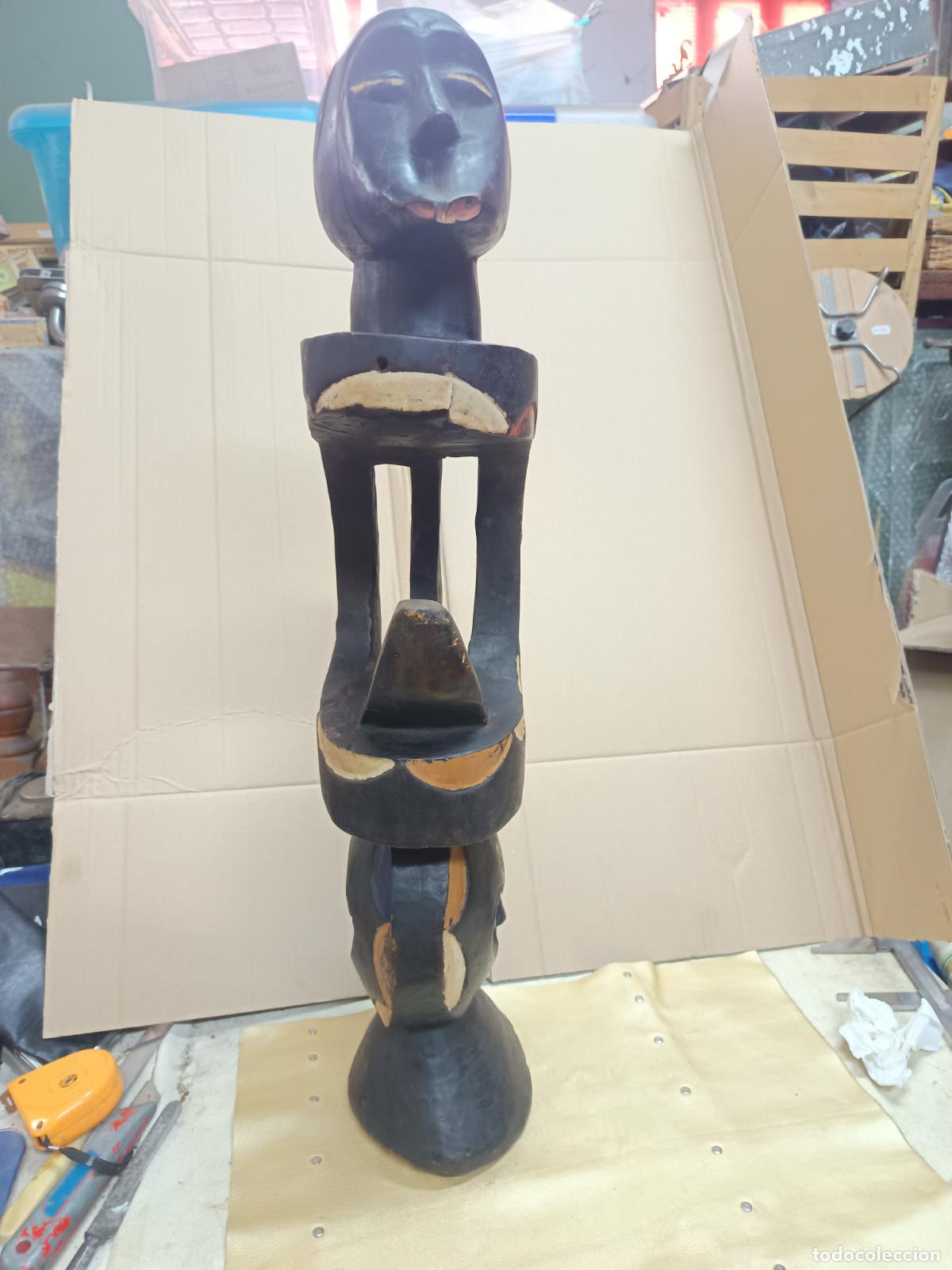 Arte: ARTE AFRICANO ETNICO, FIGURA TRIBAL DE MADERA TALLADA, RITUAL, 72 CM ALTURA