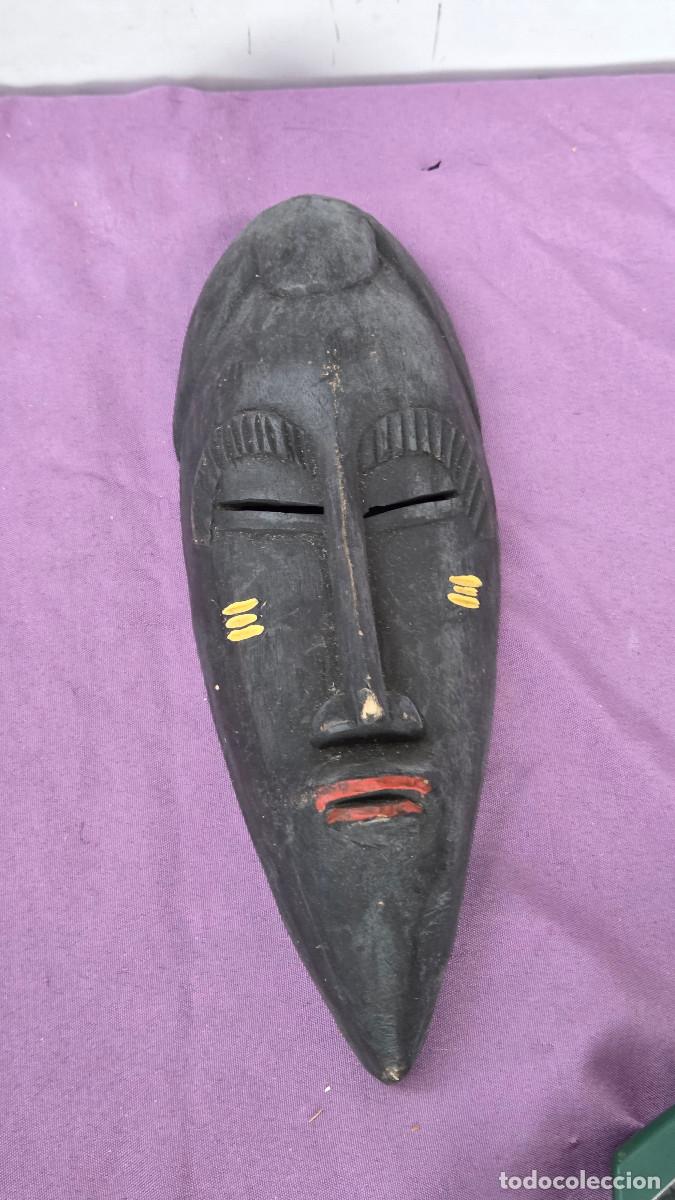 Arte: mascara africana de madera noble - Foto 2