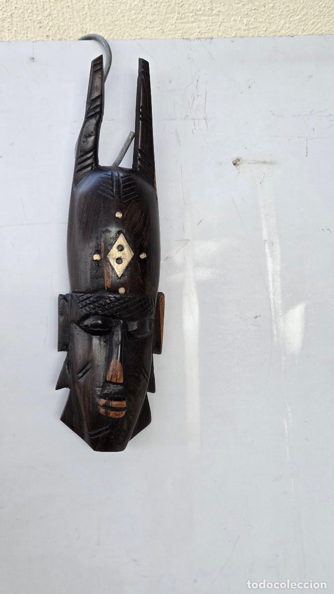 Arte: mascara africana de madera ebano
