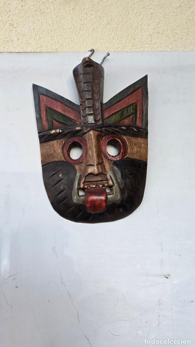 Arte: mascara africana de madera noble