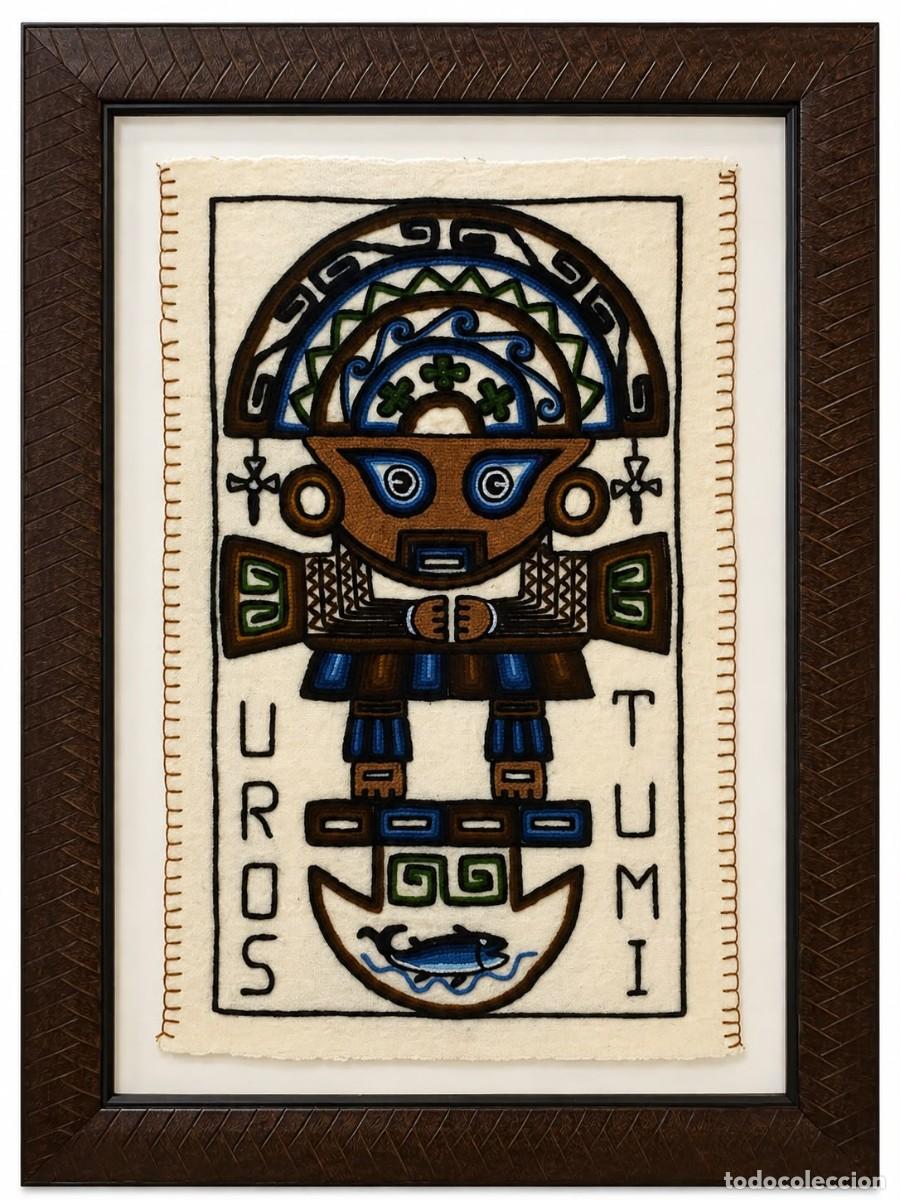 Arte: Tapiz peruanos. Artesan&iacute;a de la isla de los Uros en el lago Titicaca. Enmarcado en madera negra.