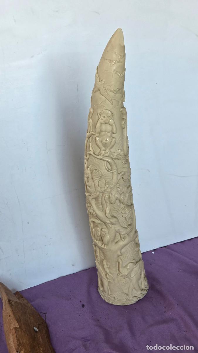 Arte: colmillo en marfiniti tallado