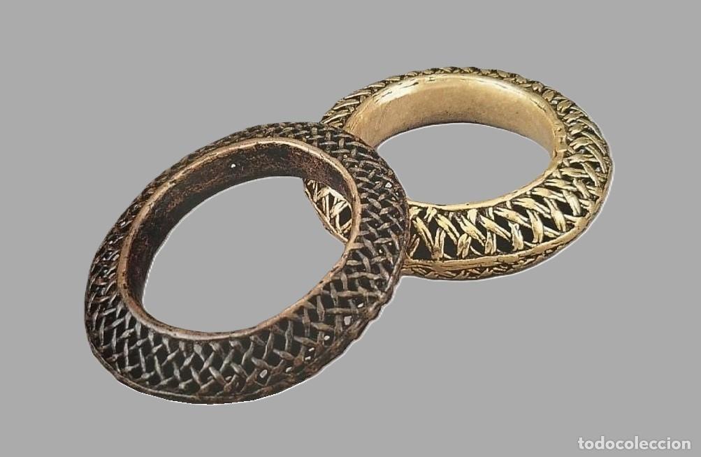 Arte: ARTE &Eacute;TNICO AFRICANO. BRAZALETE RITUAL ADIVINACI&Oacute;N. TIKAR. CAMER&Uacute;N. &Aacute;FRICA.