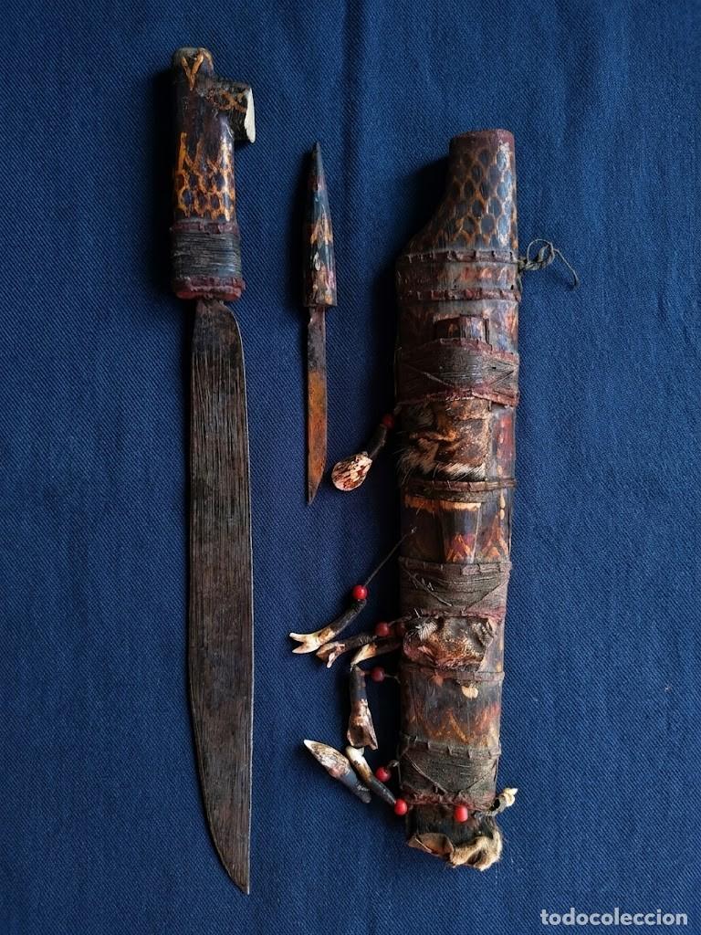 Arte: Arma tradicional Dayak de Borneo (Kalimantan/Sarawak) 42 cm finales s.XIX-XX