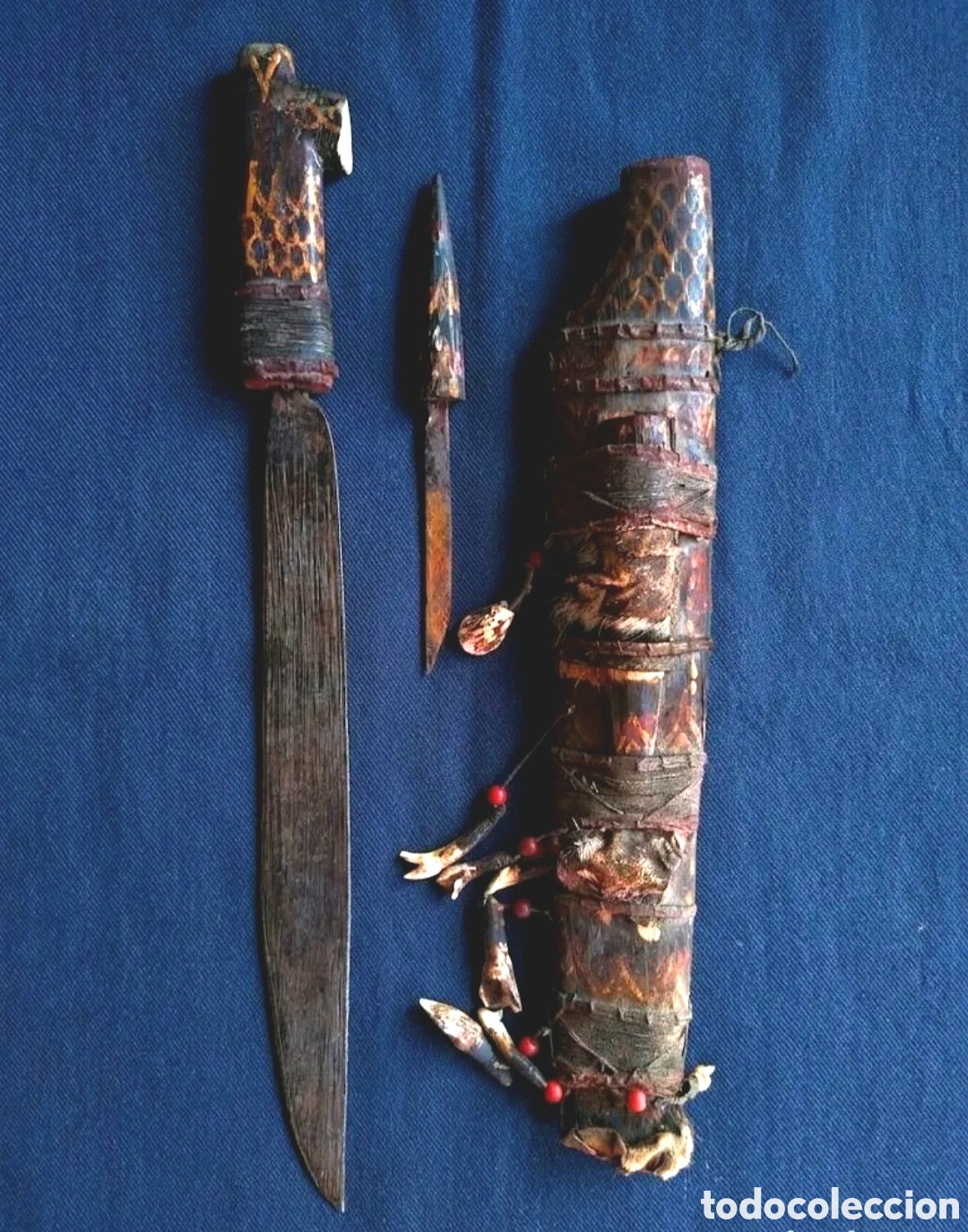 Arte: Arma tradicional Dayak de Borneo (Kalimantan/Sarawak) 42 cm finales s.XIX-XX