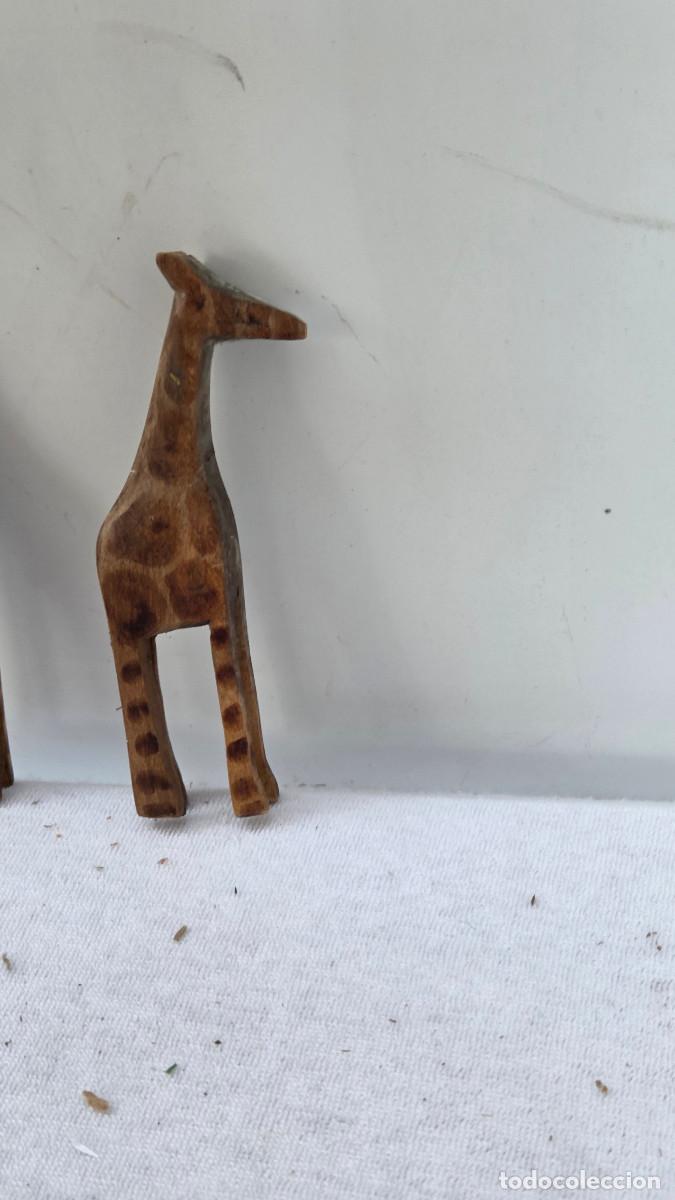 Arte: 2 jirafas de madera peque&ntilde;as - Foto 2