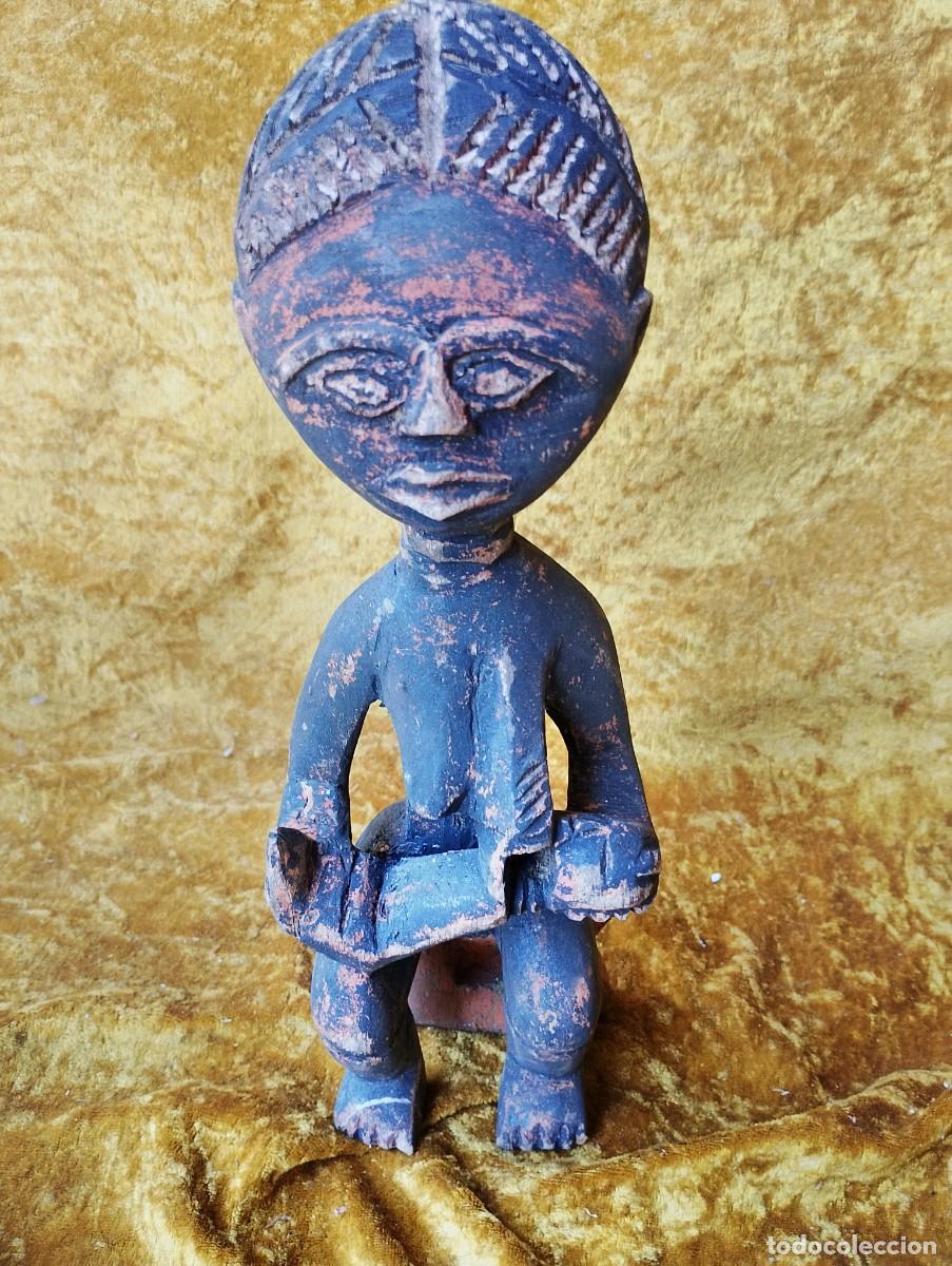 Arte: Precioso fetiche africano representando una madre y su hijo reci&eacute;n nacido