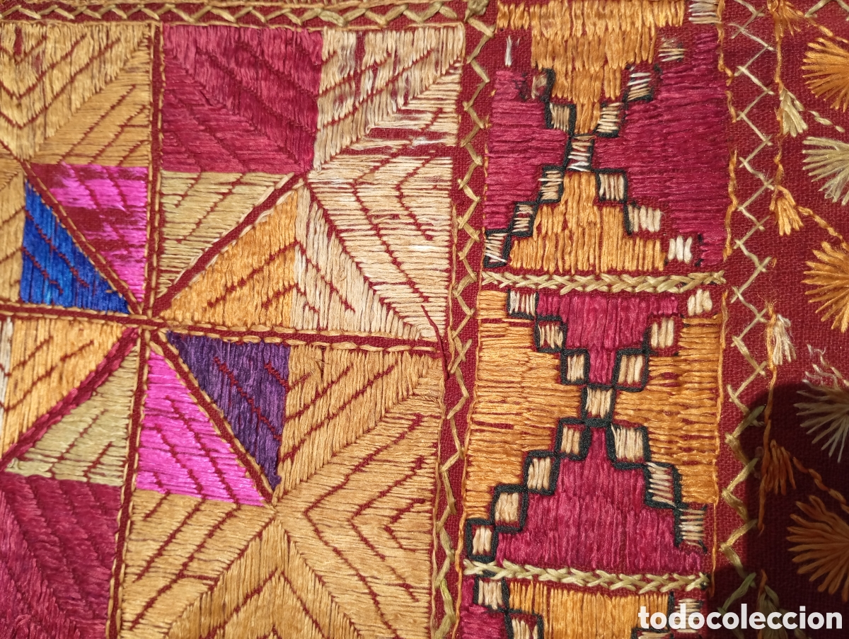 Arte: TAPIZ/COLCHA bordado/a sobre algod&oacute;n. - Foto 6