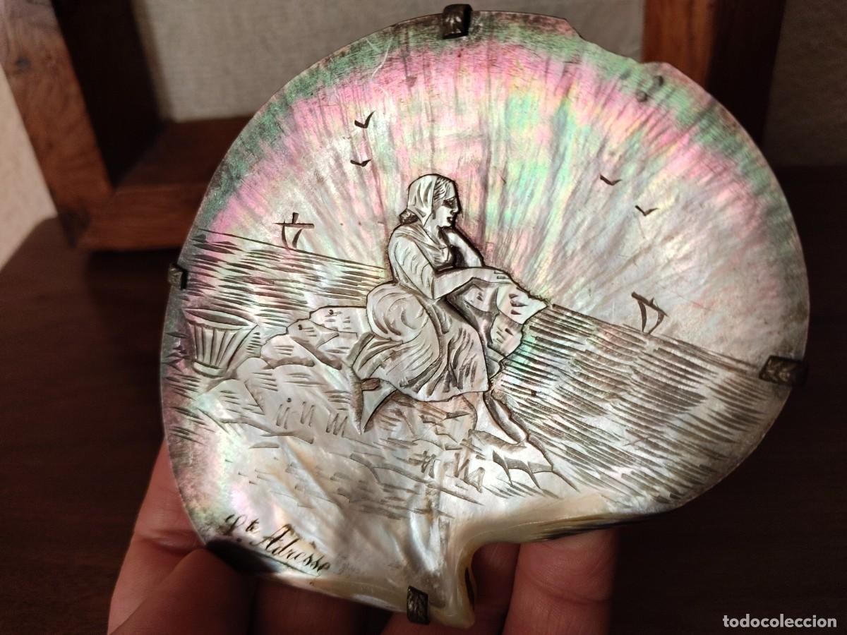 Art: Concha N&aacute;car tallada. Pescadora. Francia Principios del XX.