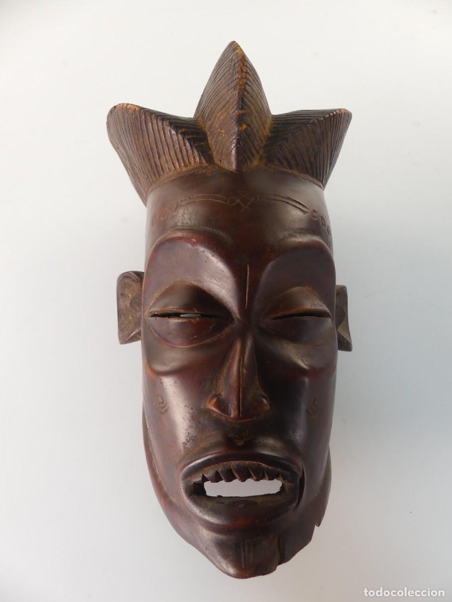 Arte: BONITA MASCARA TALLA DE MADERA ARTE ETNICO AFRICA