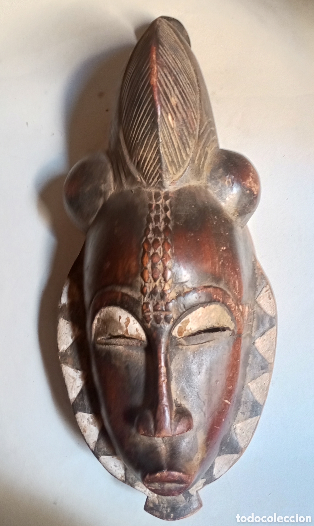 Arte: M&aacute;scara Africana Baul&eacute;