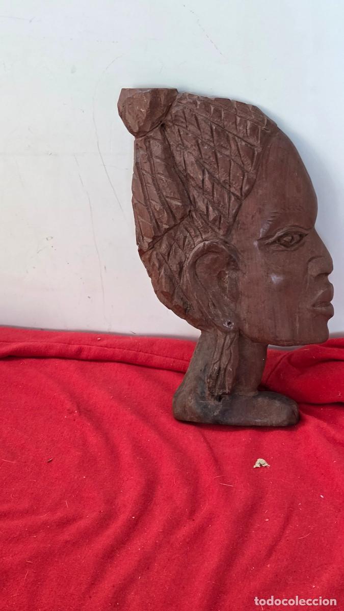 Arte: figura de cara de arte africano