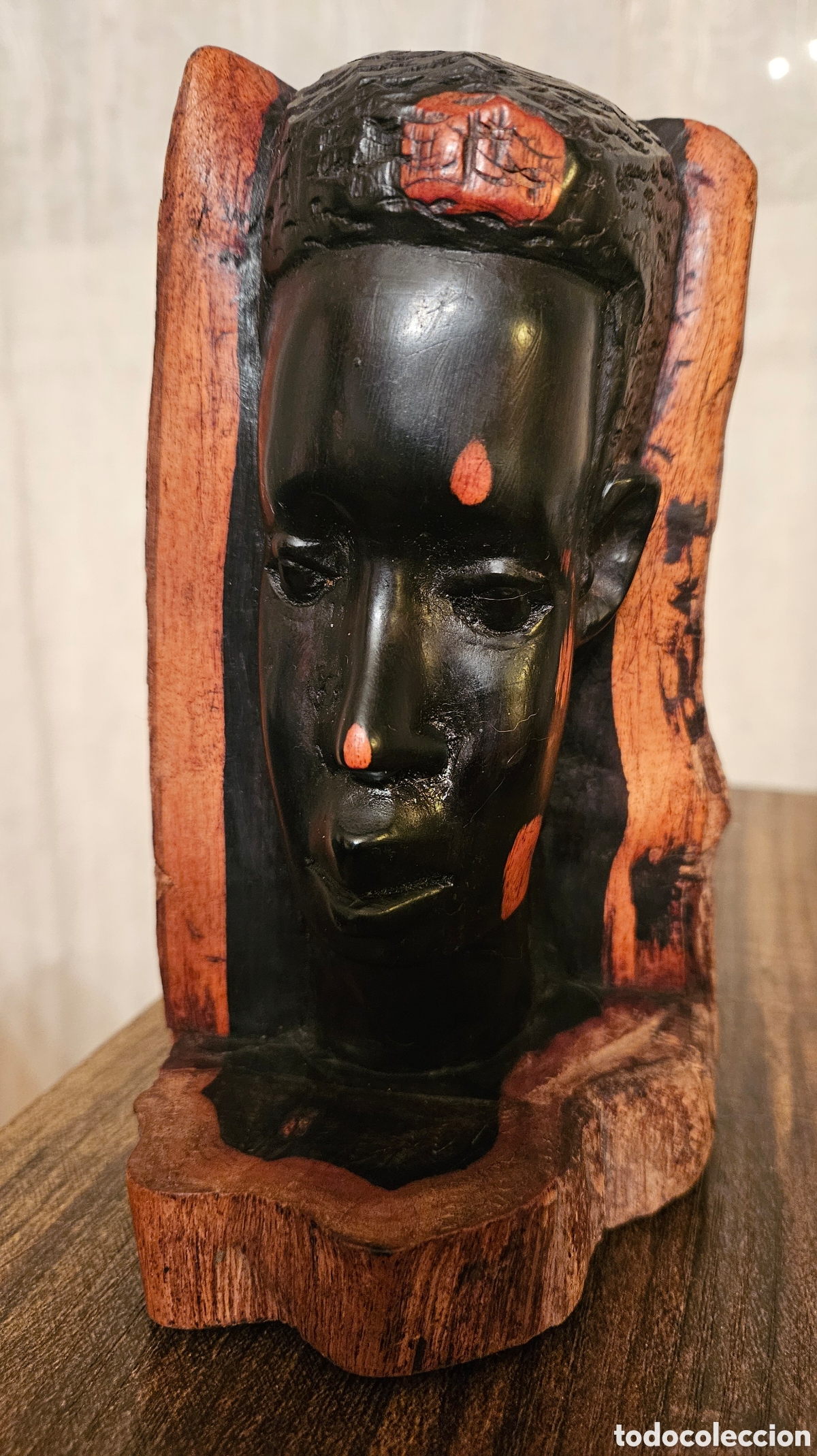 Arte: PAREJA BUSTOS TRIBALES AFRICANOS &ndash; TALLA MACIZA EN TRONCO ENTERO (&Eacute;BANO / PALISANDRO) | 1,9 KG-19 CM
