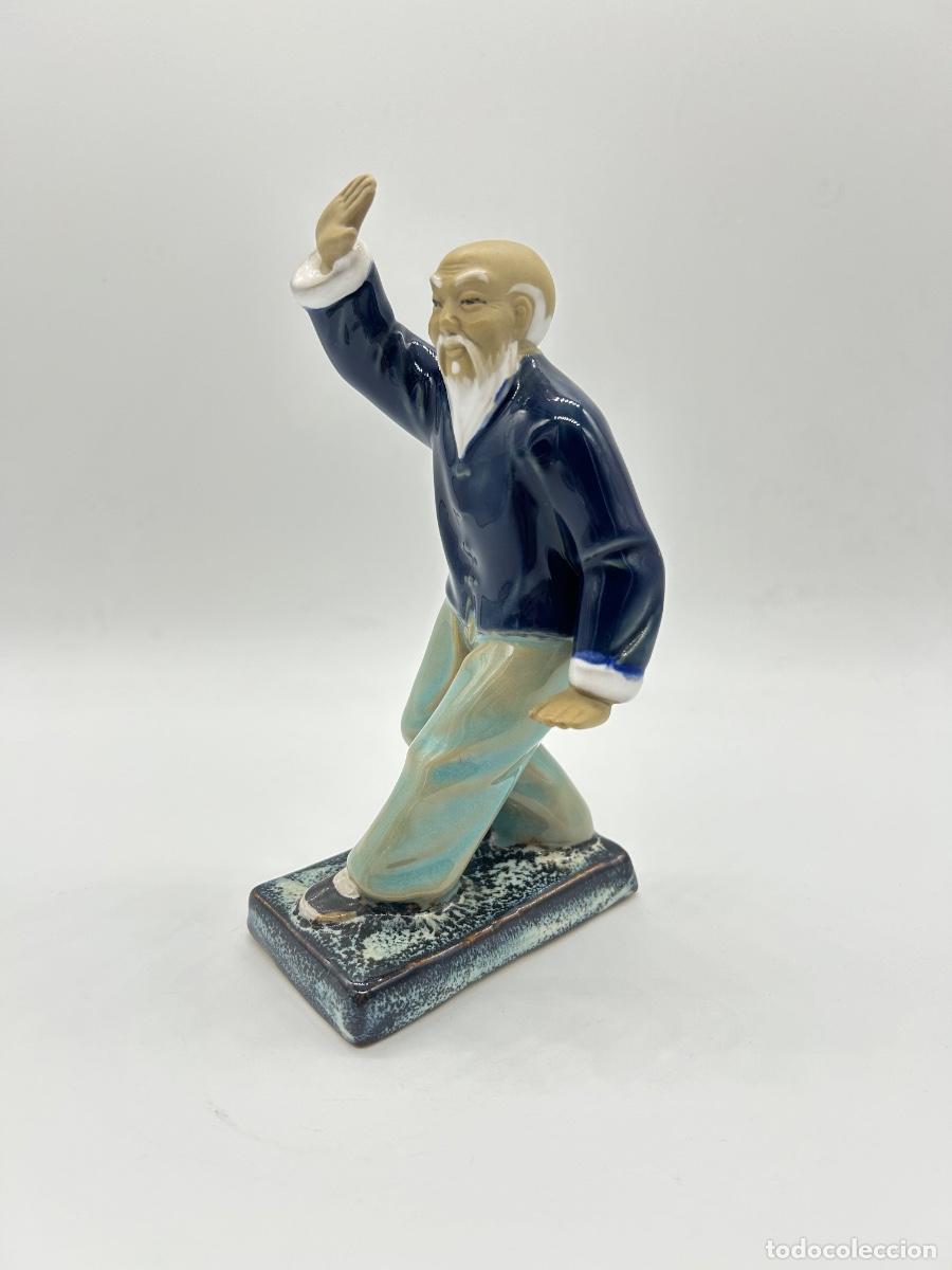 Arte: FIGURA CHINA DE WAN JIANG DE TERRACOTA ESMALTADA, A&ntilde;os 1950