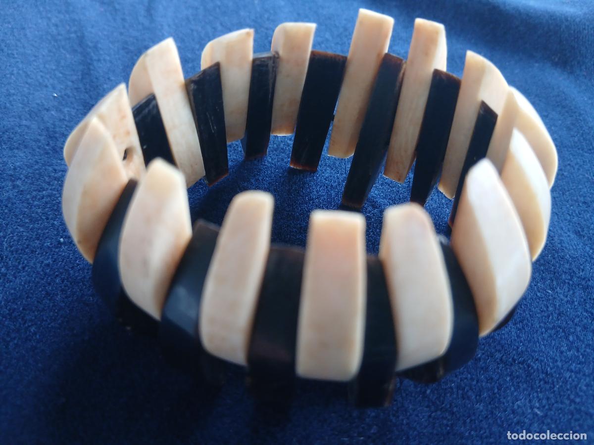 Arte: Pulsera etnica africana de marfil y asta