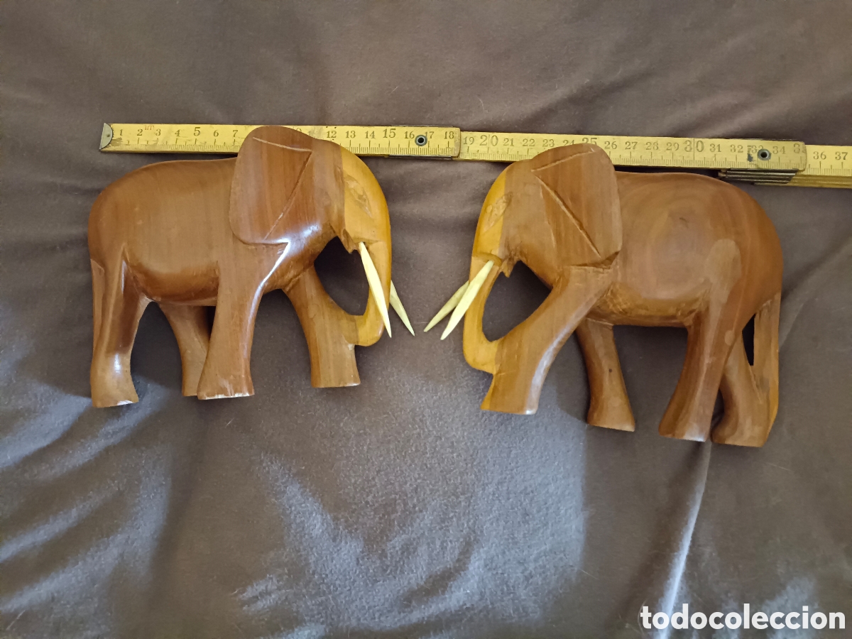 Arte: 2 figuras de elefantes de madera con colmillos - Foto 3