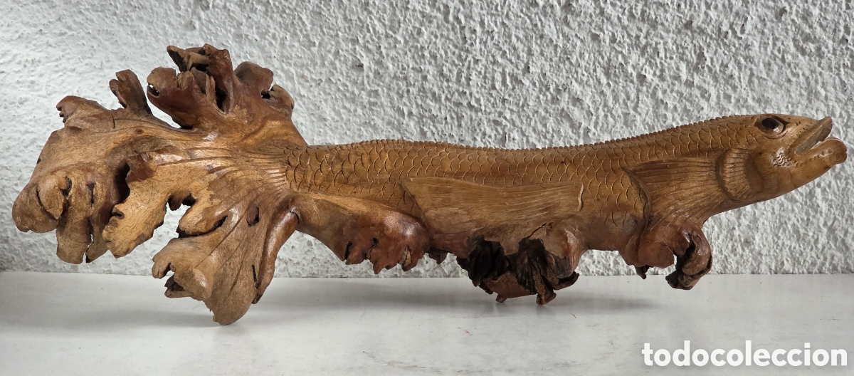 Kunst: Talla de Madera Figura Pez Japon&eacute;s Koi - Decoraci&oacute;n Oriental R&uacute;stica