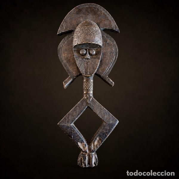 Arte: Relicario Kota (Gab&oacute;n)