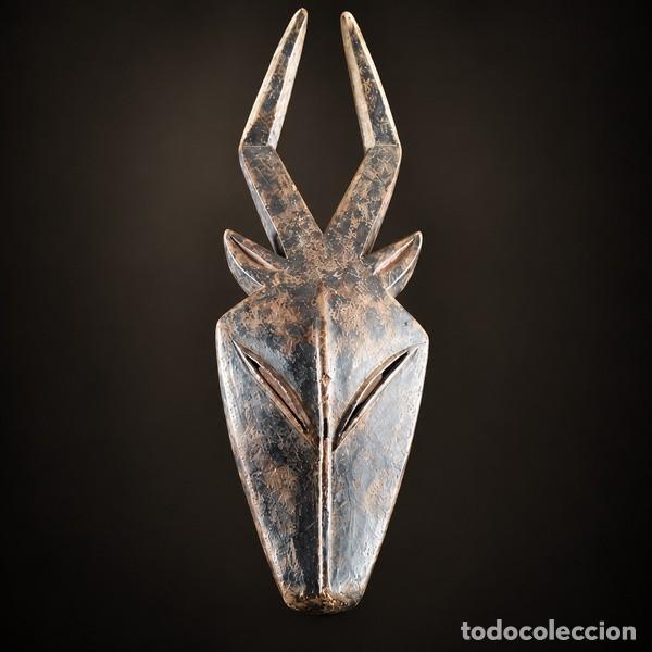 Arte: M&aacute;scara Kwel&eacute; (Gab&oacute;n) - Foto 1
