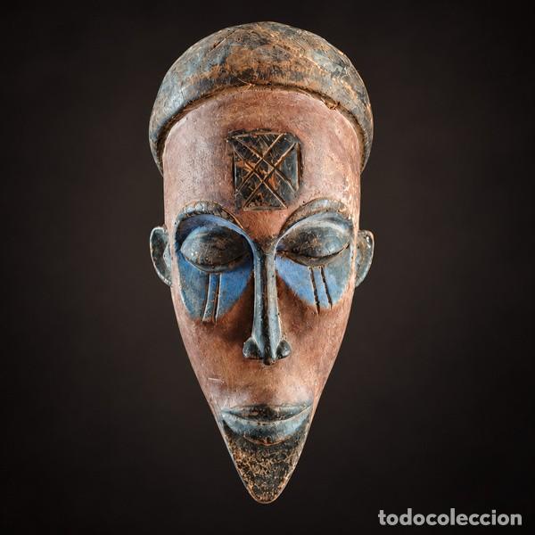 Arte: M&aacute;scara africana etnia Chokwe (Congo, Angola)