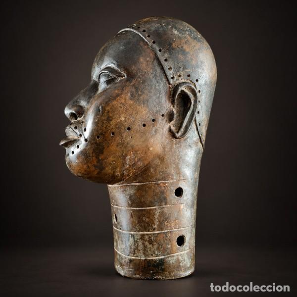 Art: Cabeza o busto de bronce de Benin (Ife, Nigeria)