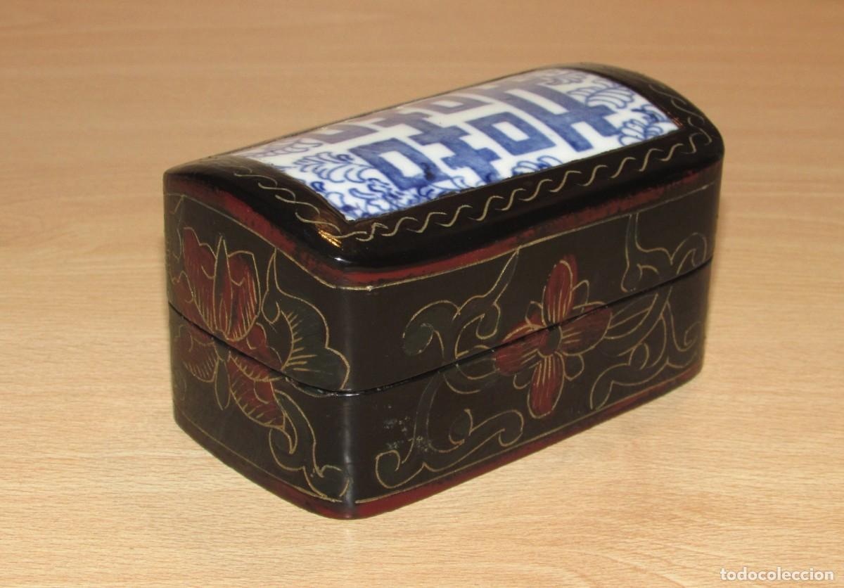 Arte: Peque&ntilde;a caja vintage china oriental madera lacada y porcelana cer&aacute;mica &rdquo;doble felicidad&rdquo; a&ntilde;os 80