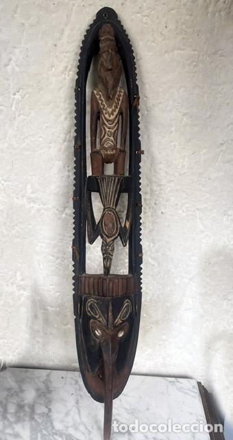 Arte: Mascara espiritual tallada en madera procedente de Papua Nueva Guinea