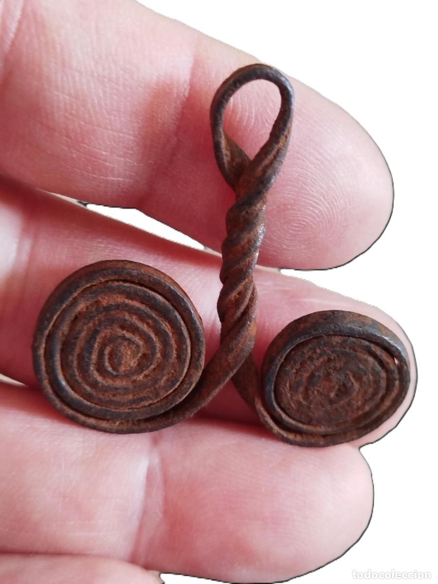 Arte: ARTE &Eacute;TNICO AFRICANO. PENDENTIF MONEDA DE INTERCAMBIO. MATAKAM / MAFA. CAMER&Uacute;N &Aacute;FRICA.
