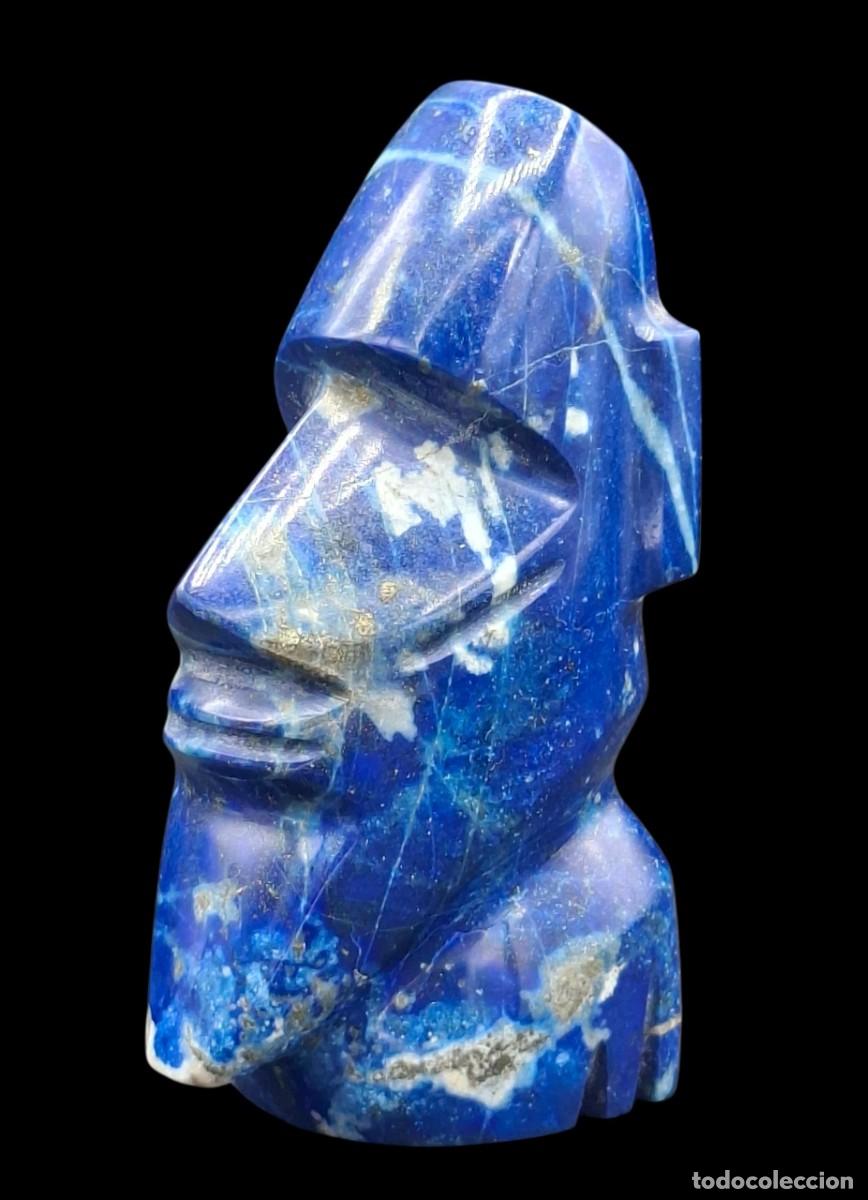Art: Escultura de mo&aacute;i tallado a mano en lapisl&aacute;zuli natural de Chile
