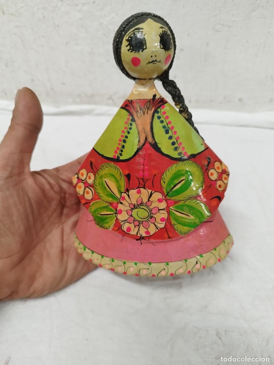 Arte: Antigua mu&ntilde;eca de papel marxe de M&eacute;jico m&eacute;xico. Marcaje en base a identificar.